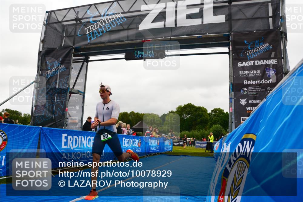 30.08.2026 - Elbe Triathlon Hamburg LAZAROV Photography http://msf.ph/oto/10078929 30.08.2026 10:25:03 Ziel 258, 527 meine-sportfotos.de
