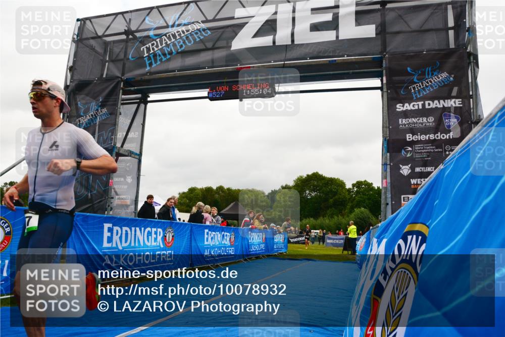 30.08.2026 - Elbe Triathlon Hamburg LAZAROV Photography http://msf.ph/oto/10078932 30.08.2026 10:25:03 Ziel 258, 527 meine-sportfotos.de