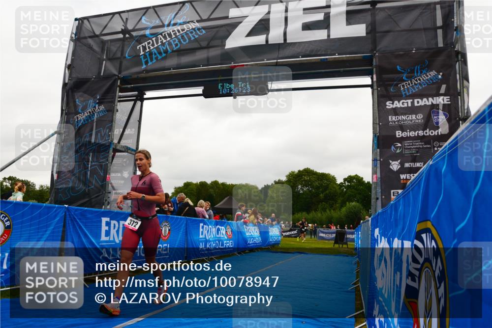 30.08.2026 - Elbe Triathlon Hamburg LAZAROV Photography http://msf.ph/oto/10078947 30.08.2026 10:26:23 Ziel 286, 372 meine-sportfotos.de