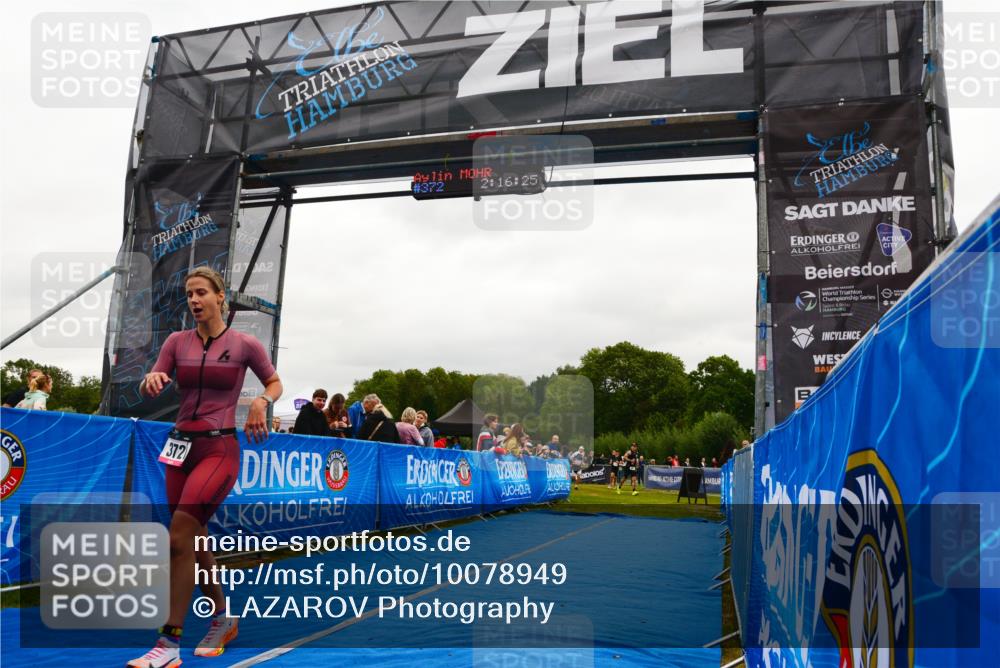 30.08.2026 - Elbe Triathlon Hamburg LAZAROV Photography http://msf.ph/oto/10078949 30.08.2026 10:26:24 Ziel 286, 372 meine-sportfotos.de