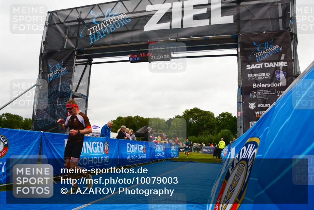 30.08.2026 - Elbe Triathlon Hamburg LAZAROV Photography http://msf.ph/oto/10079003 30.08.2026 10:29:39 Ziel 236, 310, 351 meine-sportfotos.de