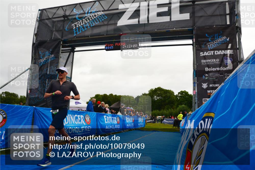 30.08.2026 - Elbe Triathlon Hamburg LAZAROV Photography http://msf.ph/oto/10079049 30.08.2026 10:31:59 Ziel 445 meine-sportfotos.de