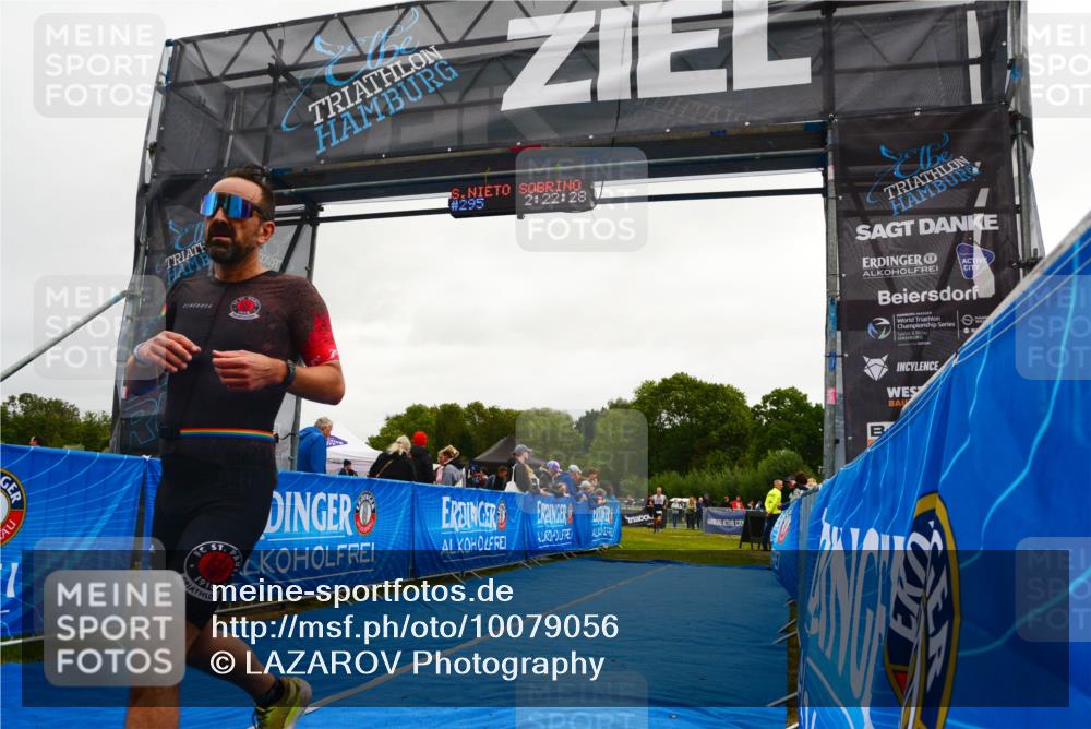 30.08.2026 - Elbe Triathlon Hamburg LAZAROV Photography http://msf.ph/oto/10079056 30.08.2026 10:32:27 Ziel 271, 295 meine-sportfotos.de