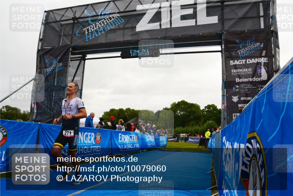 30.08.2026 - Elbe Triathlon Hamburg LAZAROV Photography http://msf.ph/oto/10079060 30.08.2026 10:32:35 Ziel 271 meine-sportfotos.de