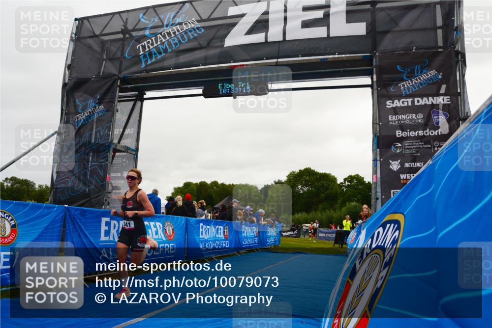 30.08.2026 - Elbe Triathlon Hamburg LAZAROV Photography http://msf.ph/oto/10079073 30.08.2026 10:33:16 Ziel 313, 341 meine-sportfotos.de