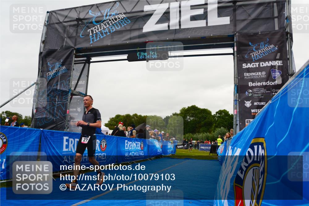 30.08.2026 - Elbe Triathlon Hamburg LAZAROV Photography http://msf.ph/oto/10079103 30.08.2026 10:34:07 Ziel 275 meine-sportfotos.de