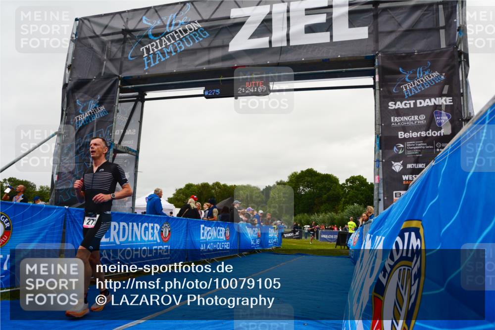 30.08.2026 - Elbe Triathlon Hamburg LAZAROV Photography http://msf.ph/oto/10079105 30.08.2026 10:34:08 Ziel 275 meine-sportfotos.de