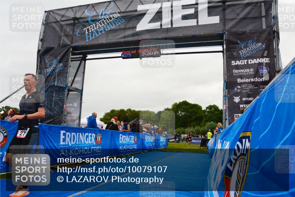 30.08.2026 - Elbe Triathlon Hamburg LAZAROV Photography http://msf.ph/oto/10079107 30.08.2026 10:34:08 Ziel 275 meine-sportfotos.de