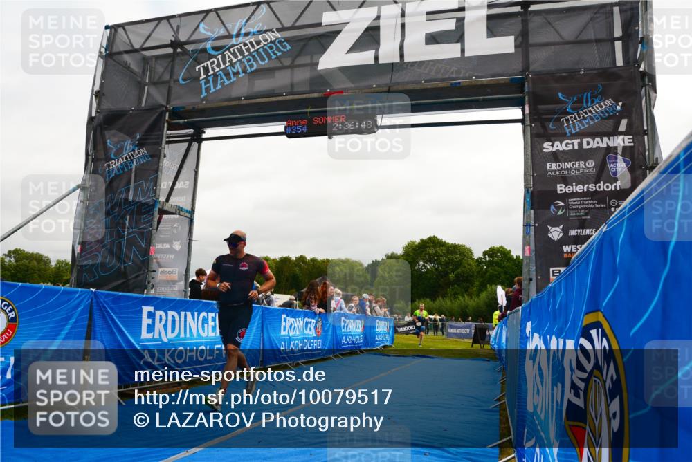 30.08.2026 - Elbe Triathlon Hamburg LAZAROV Photography http://msf.ph/oto/10079517 30.08.2026 10:46:50 Ziel 293, 354, 544 meine-sportfotos.de