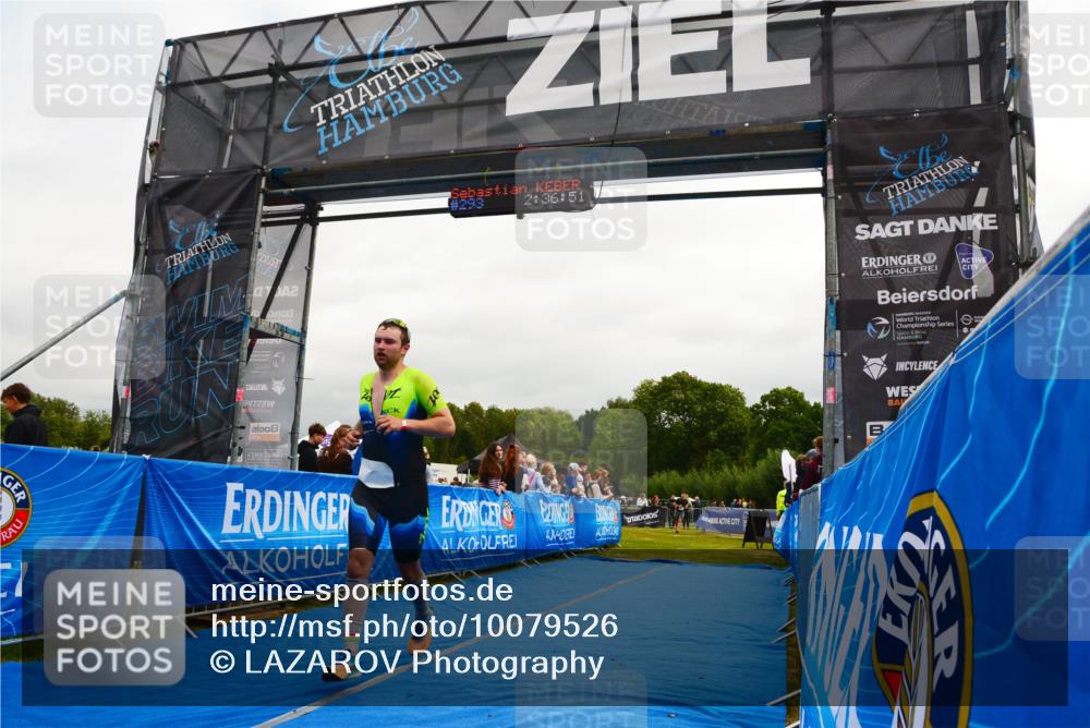 30.08.2026 - Elbe Triathlon Hamburg LAZAROV Photography http://msf.ph/oto/10079526 30.08.2026 10:46:54 Ziel 544 meine-sportfotos.de