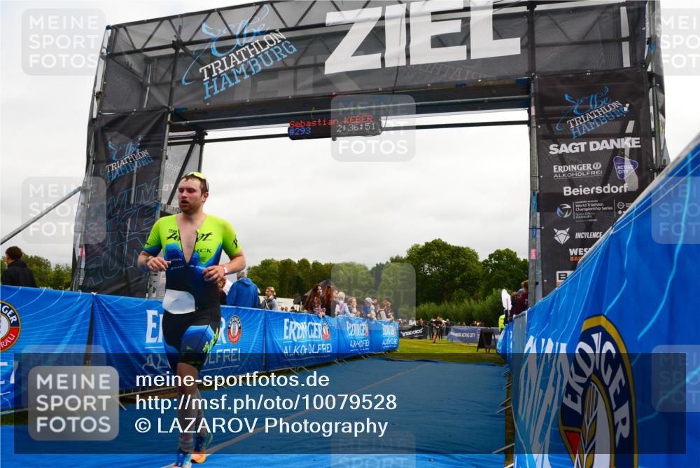 30.08.2026 - Elbe Triathlon Hamburg LAZAROV Photography http://msf.ph/oto/10079528 30.08.2026 10:46:54 Ziel 544 meine-sportfotos.de