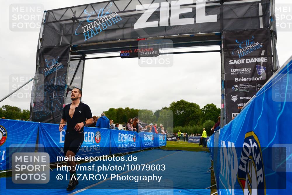 30.08.2026 - Elbe Triathlon Hamburg LAZAROV Photography http://msf.ph/oto/10079603 30.08.2026 10:51:10 Ziel 285, 567, 705 meine-sportfotos.de