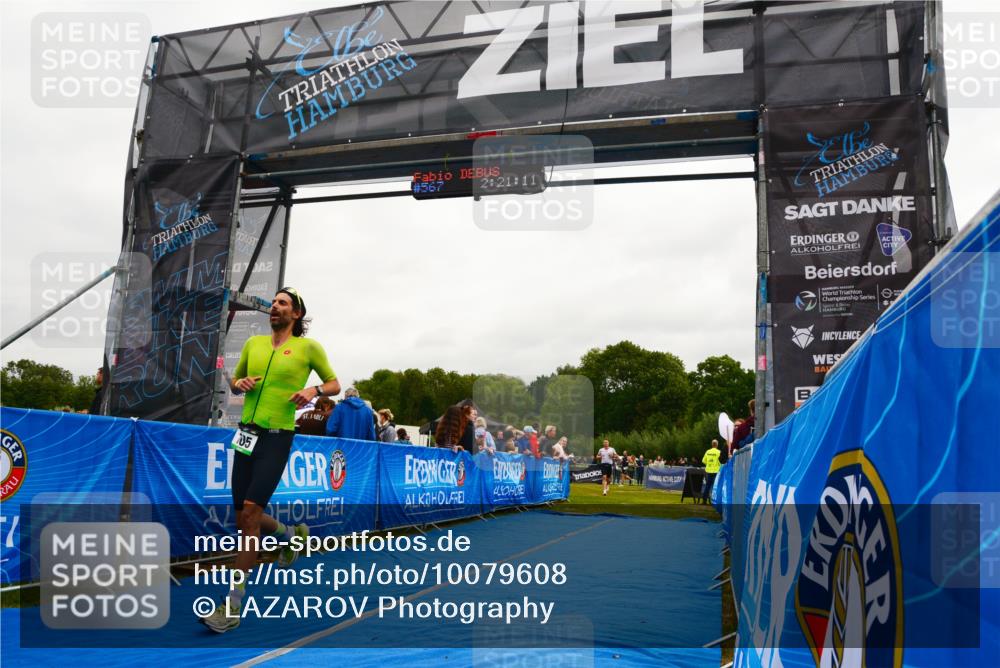 30.08.2026 - Elbe Triathlon Hamburg LAZAROV Photography http://msf.ph/oto/10079608 30.08.2026 10:51:17 Ziel 489, 705 meine-sportfotos.de