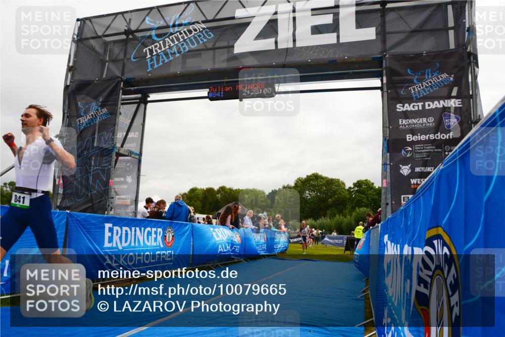 30.08.2026 - Elbe Triathlon Hamburg LAZAROV Photography http://msf.ph/oto/10079665 30.08.2026 10:52:59 Ziel 260, 281, 389, 533, 841 meine-sportfotos.de