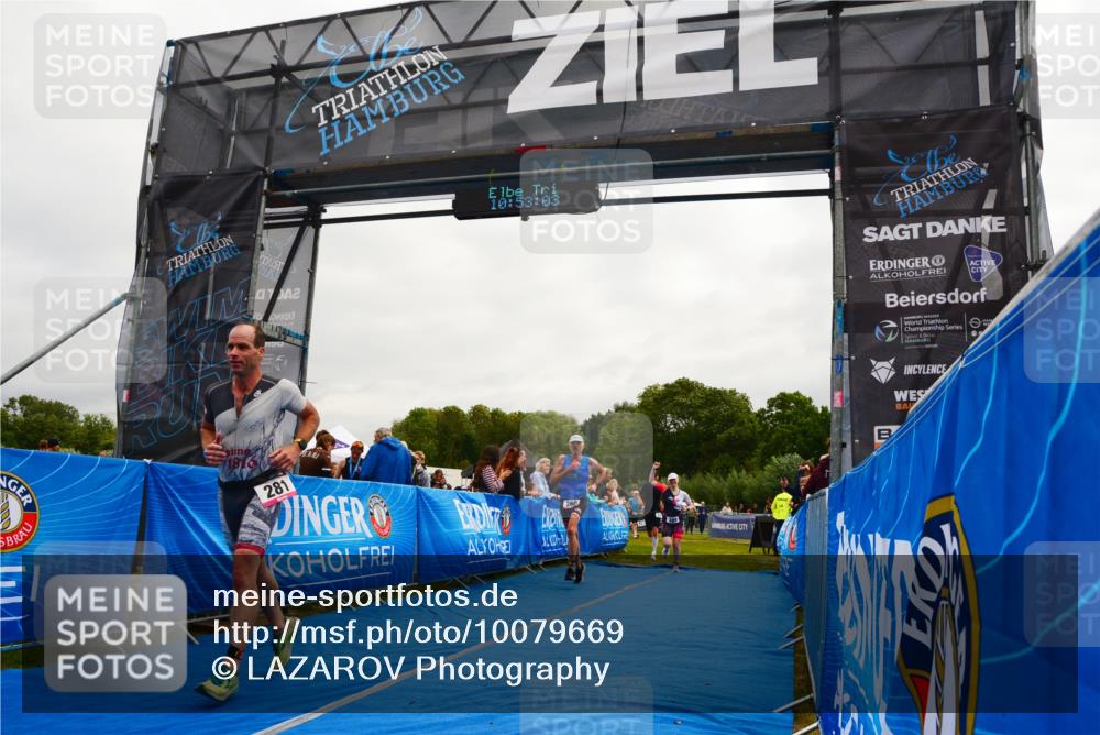 30.08.2026 - Elbe Triathlon Hamburg LAZAROV Photography http://msf.ph/oto/10079669 30.08.2026 10:53:04 Ziel 260, 281, 389, 533 meine-sportfotos.de