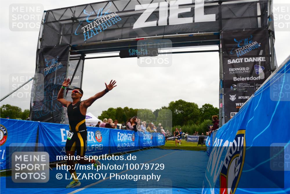 30.08.2026 - Elbe Triathlon Hamburg LAZAROV Photography http://msf.ph/oto/10079729 30.08.2026 10:55:19 Ziel 353, 438, 493, 519, 663 meine-sportfotos.de