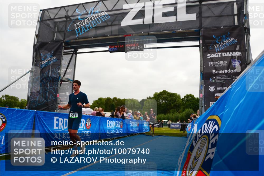 30.08.2026 - Elbe Triathlon Hamburg LAZAROV Photography http://msf.ph/oto/10079740 30.08.2026 10:55:26 Ziel 353, 438, 519, 663 meine-sportfotos.de