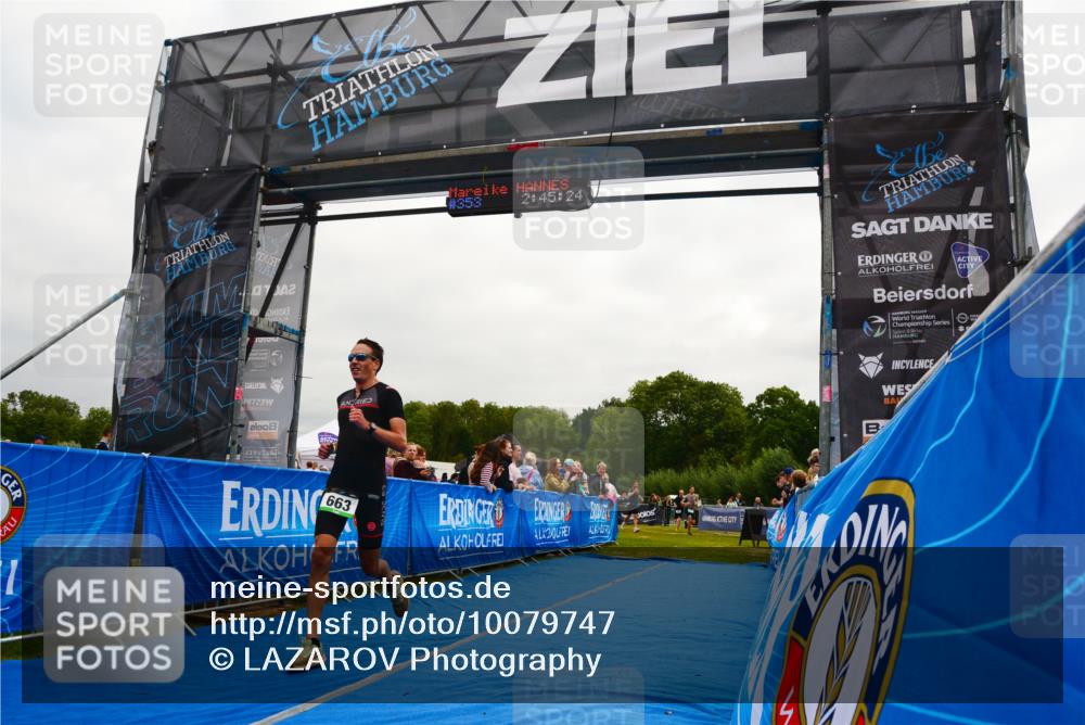 30.08.2026 - Elbe Triathlon Hamburg LAZAROV Photography http://msf.ph/oto/10079747 30.08.2026 10:55:28 Ziel 519, 663 meine-sportfotos.de
