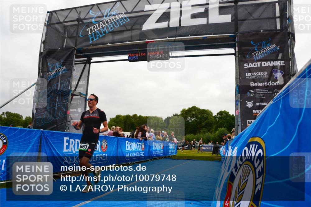 30.08.2026 - Elbe Triathlon Hamburg LAZAROV Photography http://msf.ph/oto/10079748 30.08.2026 10:55:28 Ziel 519, 663 meine-sportfotos.de