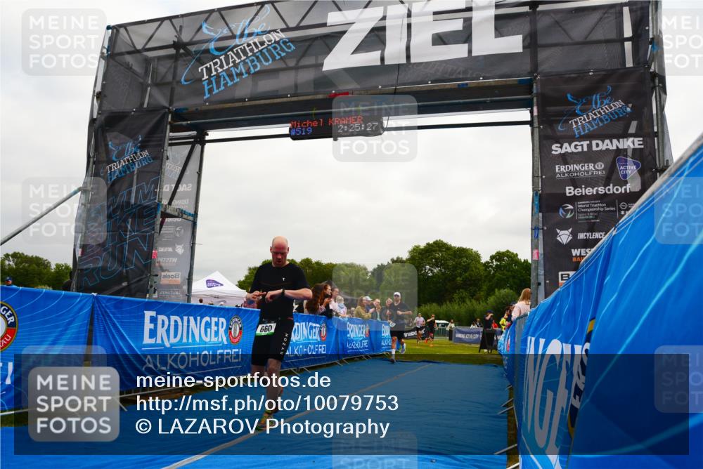30.08.2026 - Elbe Triathlon Hamburg LAZAROV Photography http://msf.ph/oto/10079753 30.08.2026 10:55:38 Ziel 543, 582, 660 meine-sportfotos.de