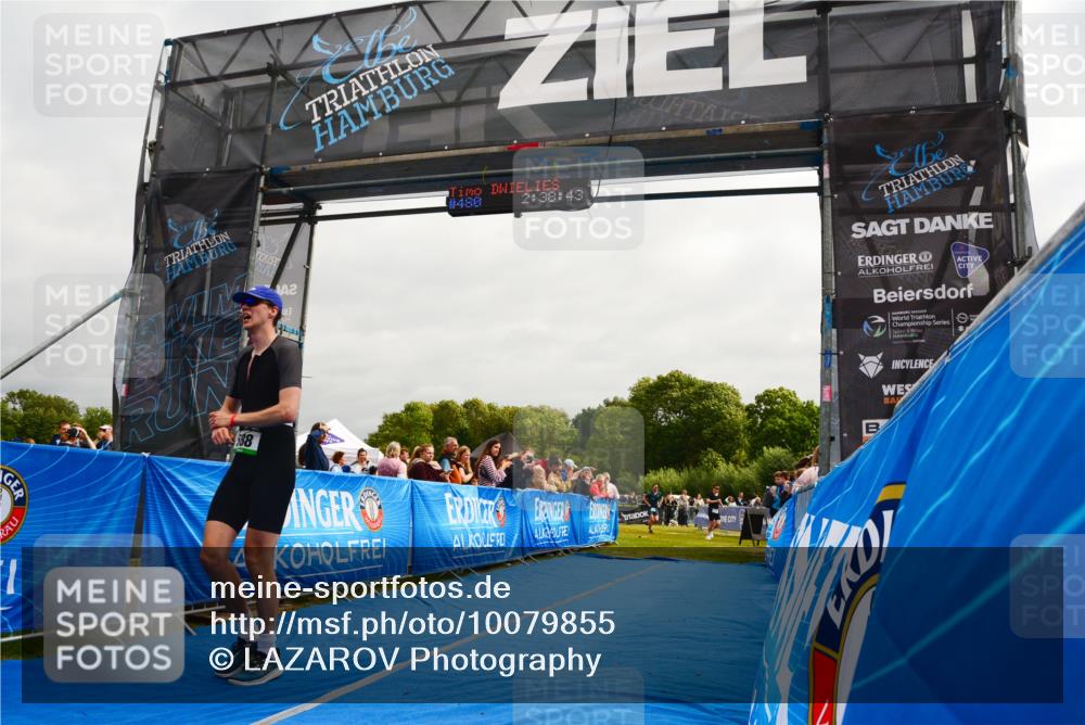 30.08.2026 - Elbe Triathlon Hamburg LAZAROV Photography http://msf.ph/oto/10079855 30.08.2026 10:58:45 Ziel 480, 588 meine-sportfotos.de