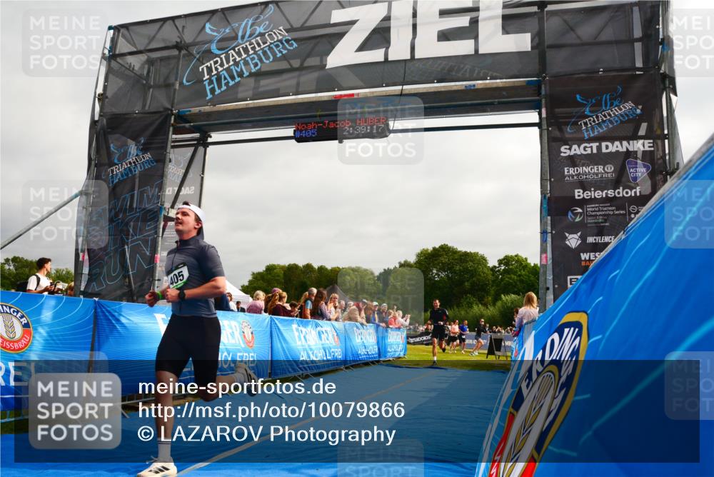 30.08.2026 - Elbe Triathlon Hamburg LAZAROV Photography http://msf.ph/oto/10079866 30.08.2026 10:59:16 Ziel 405, 418, 542 meine-sportfotos.de