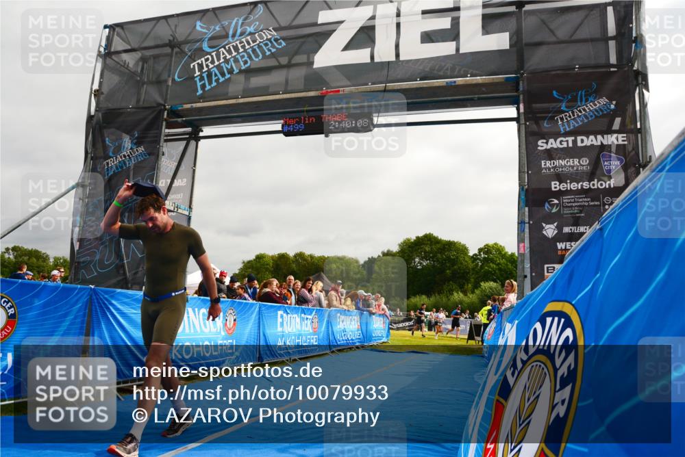 30.08.2026 - Elbe Triathlon Hamburg LAZAROV Photography http://msf.ph/oto/10079933 30.08.2026 11:00:08 Ziel 499 meine-sportfotos.de