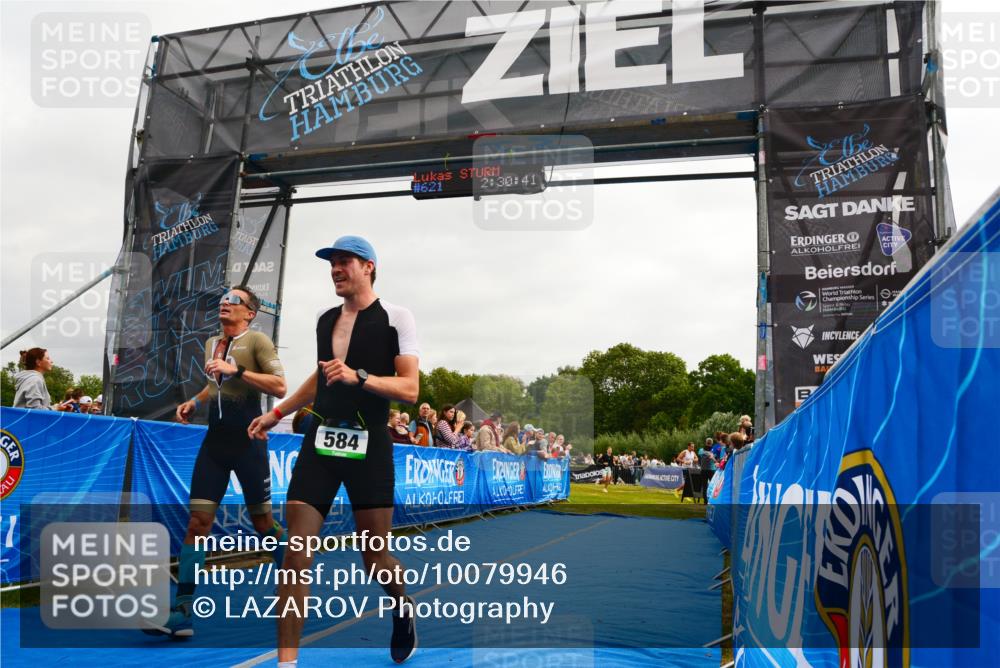 30.08.2026 - Elbe Triathlon Hamburg LAZAROV Photography http://msf.ph/oto/10079946 30.08.2026 11:00:44 Ziel 248, 584 meine-sportfotos.de