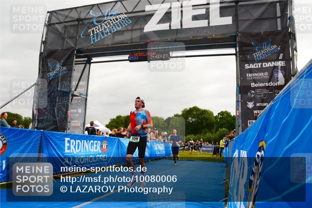 30.08.2026 - Elbe Triathlon Hamburg LAZAROV Photography http://msf.ph/oto/10080006 30.08.2026 11:02:29 Ziel 434, 529, 597, 637, 739 meine-sportfotos.de