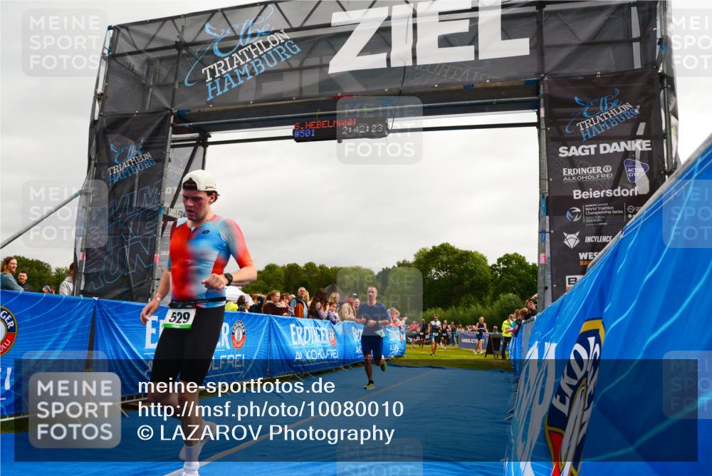 30.08.2026 - Elbe Triathlon Hamburg LAZAROV Photography http://msf.ph/oto/10080010 30.08.2026 11:02:30 Ziel 434, 529, 552, 597, 637, 739 meine-sportfotos.de