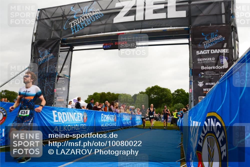 30.08.2026 - Elbe Triathlon Hamburg LAZAROV Photography http://msf.ph/oto/10080022 30.08.2026 11:02:35 Ziel 434, 552, 637, 739, 1116 meine-sportfotos.de