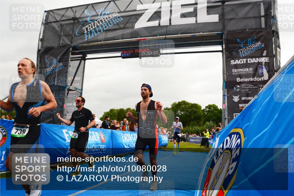 30.08.2026 - Elbe Triathlon Hamburg LAZAROV Photography http://msf.ph/oto/10080028 30.08.2026 11:02:38 Ziel 434, 552, 637, 739, 1116 meine-sportfotos.de
