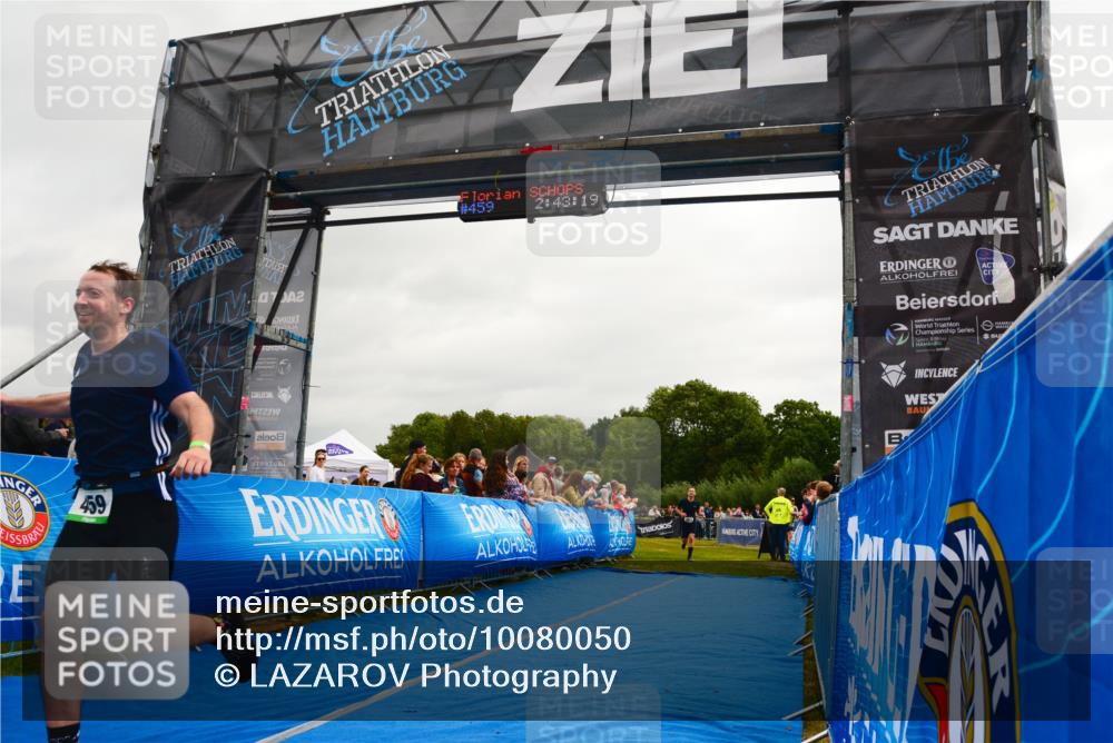 30.08.2026 - Elbe Triathlon Hamburg LAZAROV Photography http://msf.ph/oto/10080050 30.08.2026 11:03:19 Ziel 459, 563 meine-sportfotos.de