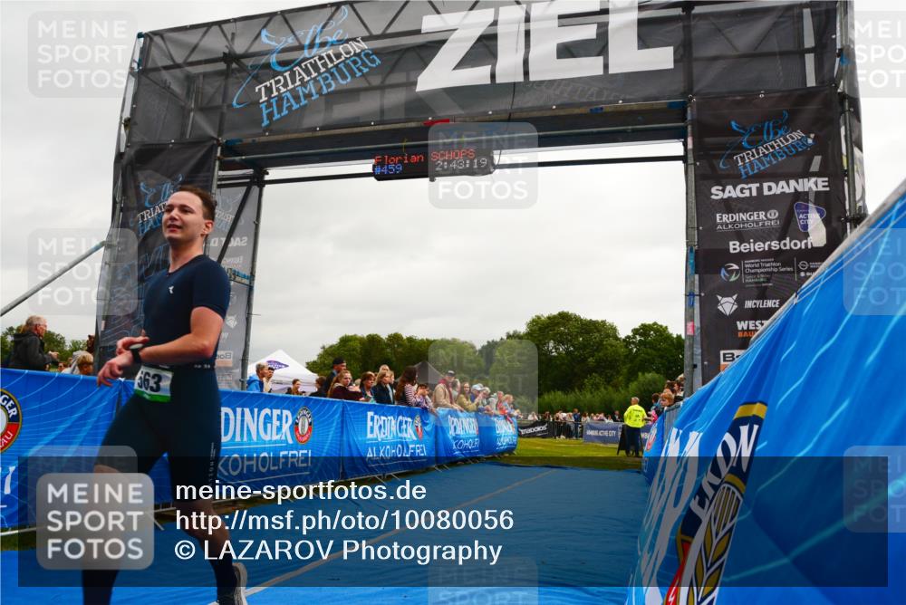 30.08.2026 - Elbe Triathlon Hamburg LAZAROV Photography http://msf.ph/oto/10080056 30.08.2026 11:03:23 Ziel 563 meine-sportfotos.de