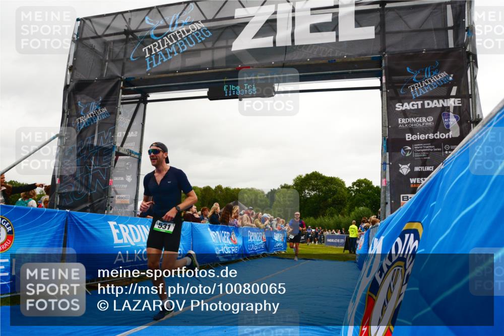 30.08.2026 - Elbe Triathlon Hamburg LAZAROV Photography http://msf.ph/oto/10080065 30.08.2026 11:03:56 Ziel 483, 531, 642, 664 meine-sportfotos.de