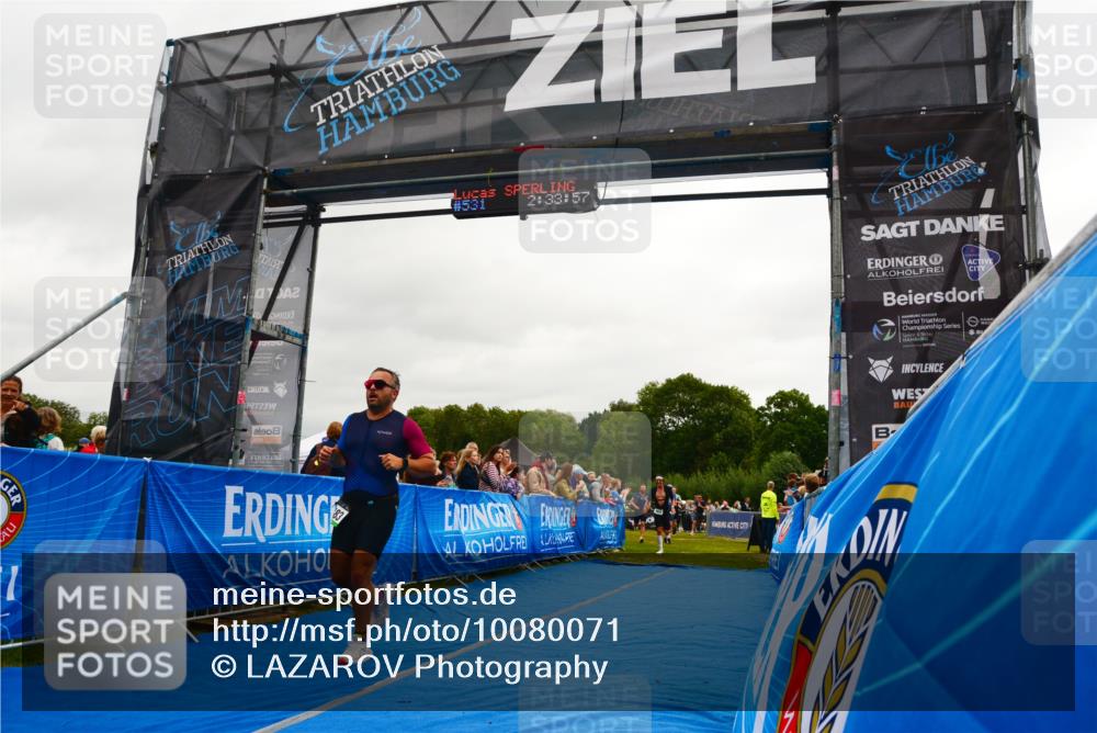 30.08.2026 - Elbe Triathlon Hamburg LAZAROV Photography http://msf.ph/oto/10080071 30.08.2026 11:03:59 Ziel 449, 483, 531, 642, 658, 664, 1897 meine-sportfotos.de