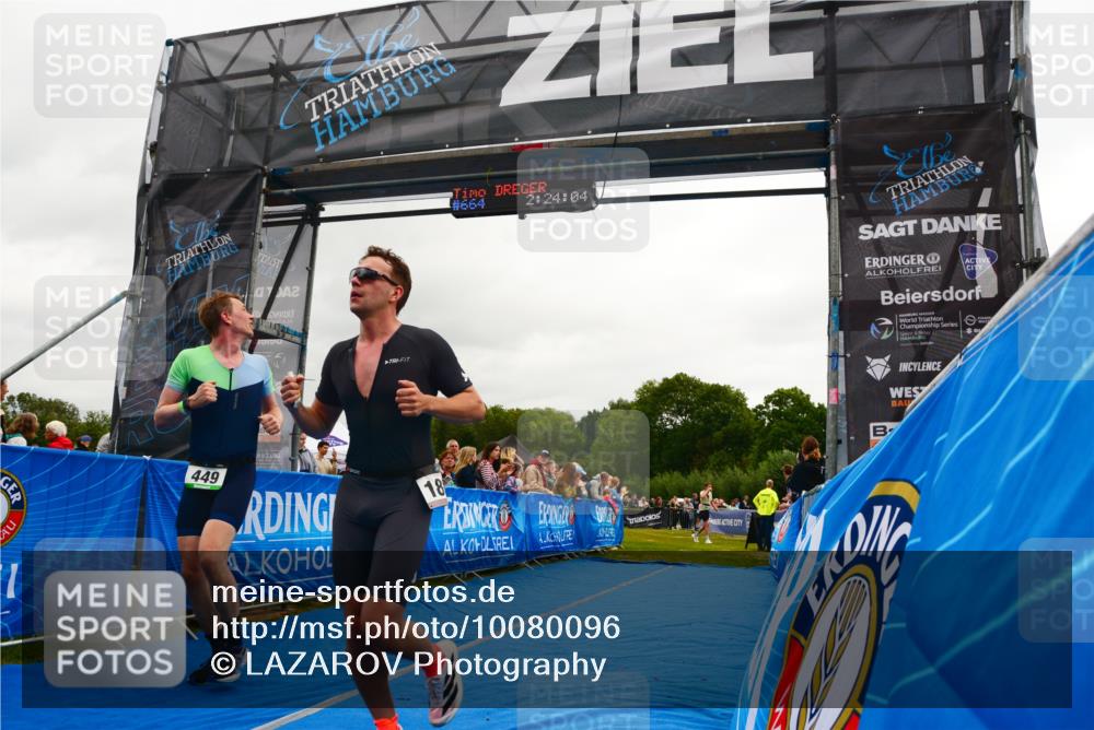 30.08.2026 - Elbe Triathlon Hamburg LAZAROV Photography http://msf.ph/oto/10080096 30.08.2026 11:04:08 Ziel 449, 658, 1897 meine-sportfotos.de