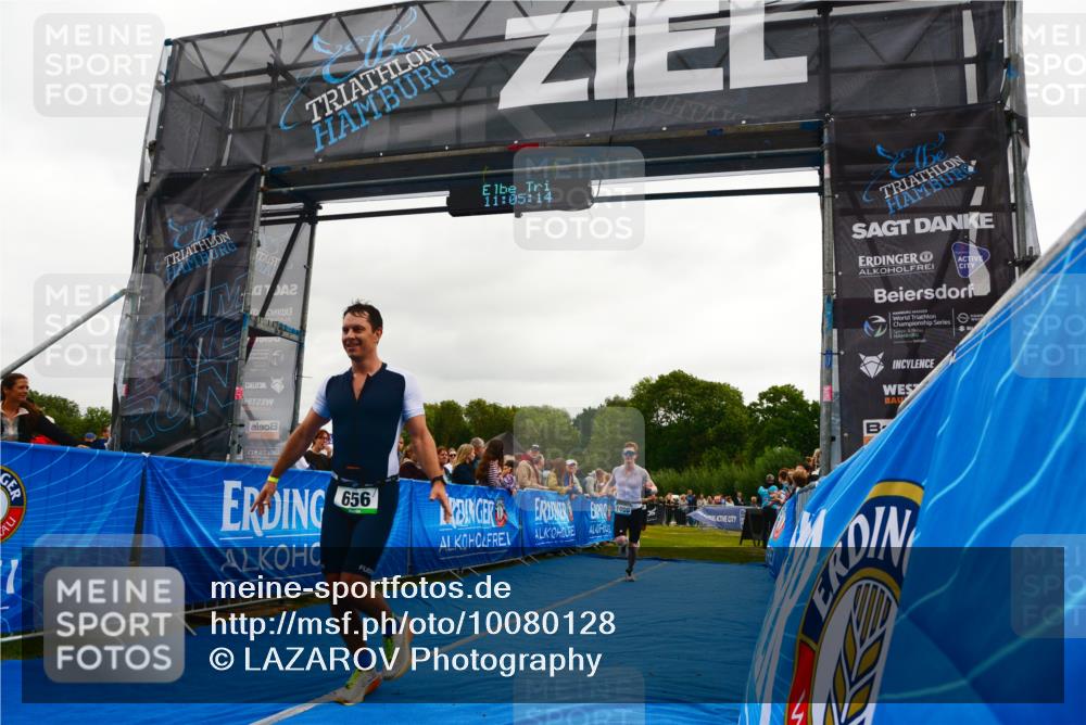 30.08.2026 - Elbe Triathlon Hamburg LAZAROV Photography http://msf.ph/oto/10080128 30.08.2026 11:05:16 Ziel 656, 698, 1008 meine-sportfotos.de