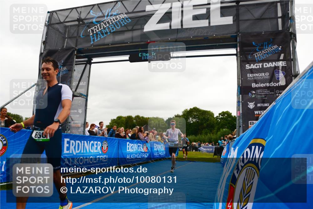30.08.2026 - Elbe Triathlon Hamburg LAZAROV Photography http://msf.ph/oto/10080131 30.08.2026 11:05:16 Ziel 656, 698, 1008 meine-sportfotos.de