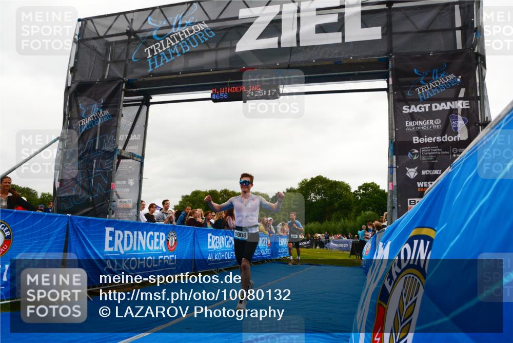 30.08.2026 - Elbe Triathlon Hamburg LAZAROV Photography http://msf.ph/oto/10080132 30.08.2026 11:05:17 Ziel 656, 698, 1008 meine-sportfotos.de