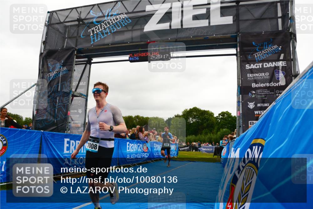 30.08.2026 - Elbe Triathlon Hamburg LAZAROV Photography http://msf.ph/oto/10080136 30.08.2026 11:05:17 Ziel 656, 698, 1008 meine-sportfotos.de