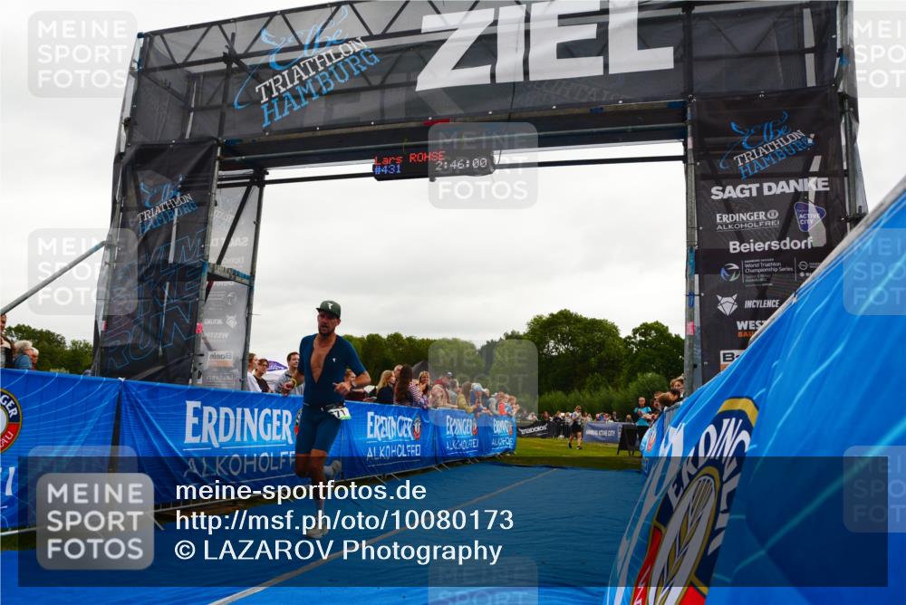 30.08.2026 - Elbe Triathlon Hamburg LAZAROV Photography http://msf.ph/oto/10080173 30.08.2026 11:06:05 Ziel 671, 779 meine-sportfotos.de