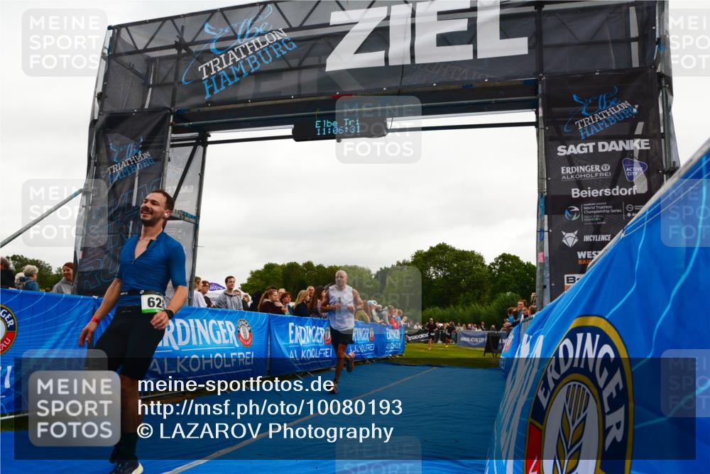 30.08.2026 - Elbe Triathlon Hamburg LAZAROV Photography http://msf.ph/oto/10080193 30.08.2026 11:06:33 Ziel 482, 628, 675, 1067 meine-sportfotos.de