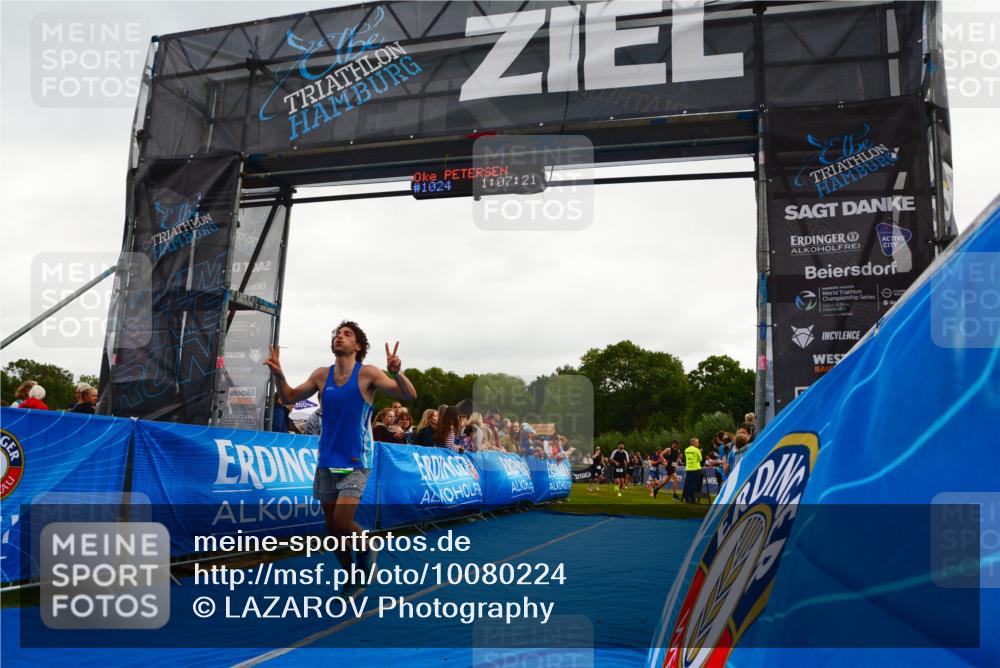 30.08.2026 - Elbe Triathlon Hamburg LAZAROV Photography http://msf.ph/oto/10080224 30.08.2026 11:07:23 Ziel 488, 495, 1024 meine-sportfotos.de