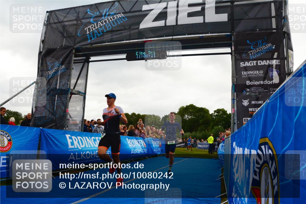 30.08.2026 - Elbe Triathlon Hamburg LAZAROV Photography http://msf.ph/oto/10080242 30.08.2026 11:08:22 Ziel 506, 790 meine-sportfotos.de