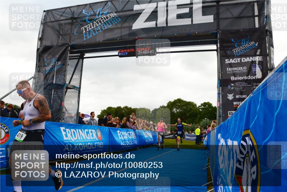 30.08.2026 - Elbe Triathlon Hamburg LAZAROV Photography http://msf.ph/oto/10080253 30.08.2026 11:08:40 Ziel 419, 590, 655, 1260 meine-sportfotos.de