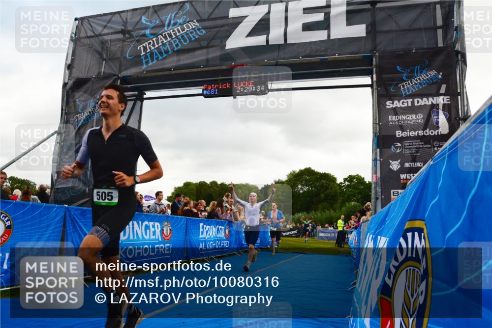 30.08.2026 - Elbe Triathlon Hamburg LAZAROV Photography http://msf.ph/oto/10080316 30.08.2026 11:09:35 Ziel 505, 539, 624, 681, 751, 1164 meine-sportfotos.de