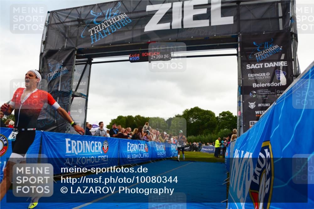 30.08.2026 - Elbe Triathlon Hamburg LAZAROV Photography http://msf.ph/oto/10080344 30.08.2026 11:09:43 Ziel 569, 624, 1164 meine-sportfotos.de