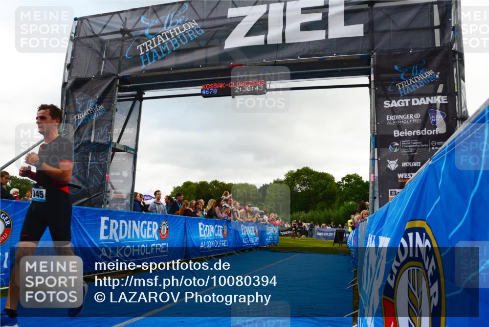 30.08.2026 - Elbe Triathlon Hamburg LAZAROV Photography http://msf.ph/oto/10080394 30.08.2026 11:10:45 Ziel 426, 437, 513, 541, 666, 678, 1045 meine-sportfotos.de