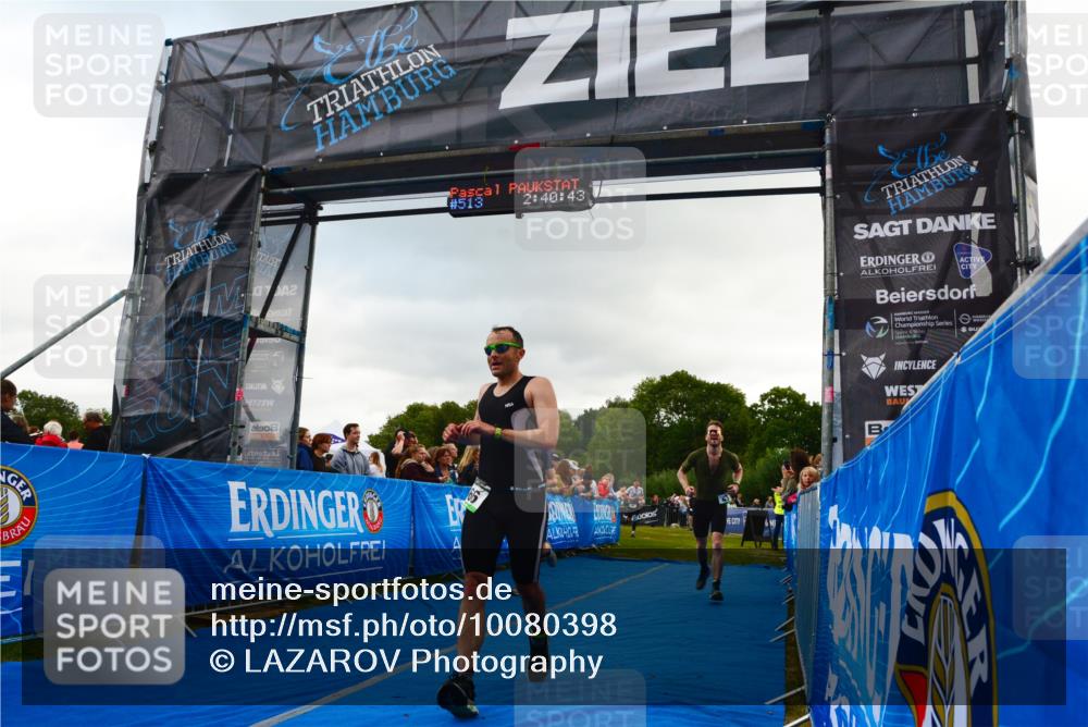 30.08.2026 - Elbe Triathlon Hamburg LAZAROV Photography http://msf.ph/oto/10080398 30.08.2026 11:10:52 Ziel 437, 541, 566, 666 meine-sportfotos.de